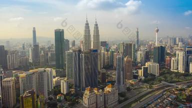 (泥城市中心视图黎明俯瞰城市天际线马来西亚petronas双胞胎塔超孩子